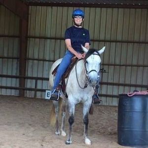 Meet your Posher, Julie